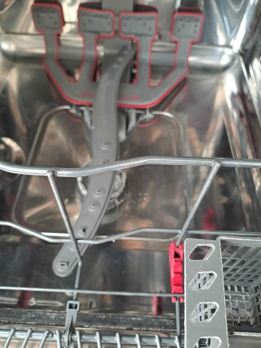 Máquina de lavar a loiça whirlpool