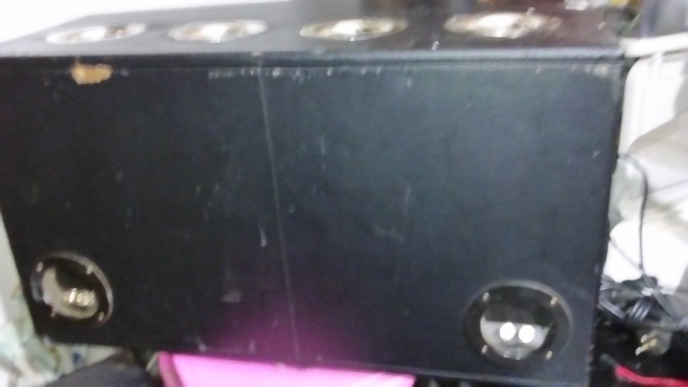 caixa de subhoofer tunning para dois falantes de 12 polegadas