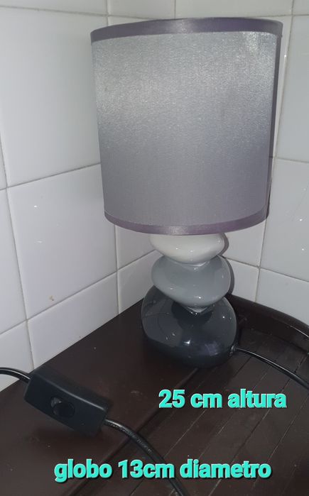 Candeeiro com Pedras  está Novo ofereço lâmpada Led