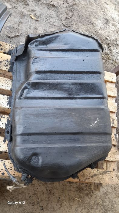 Бак+радіатор мітцубісі лансер7 (1.3 )