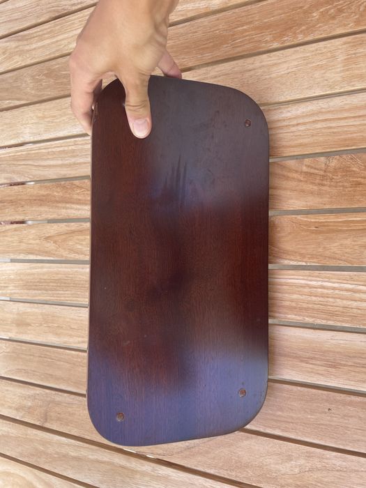 Suporte com tapete para jogo de dados