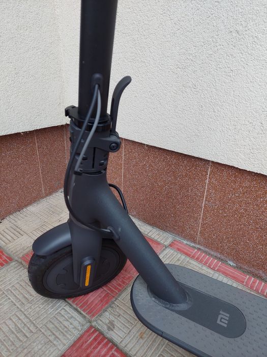 Електросамокат у відмінному стані