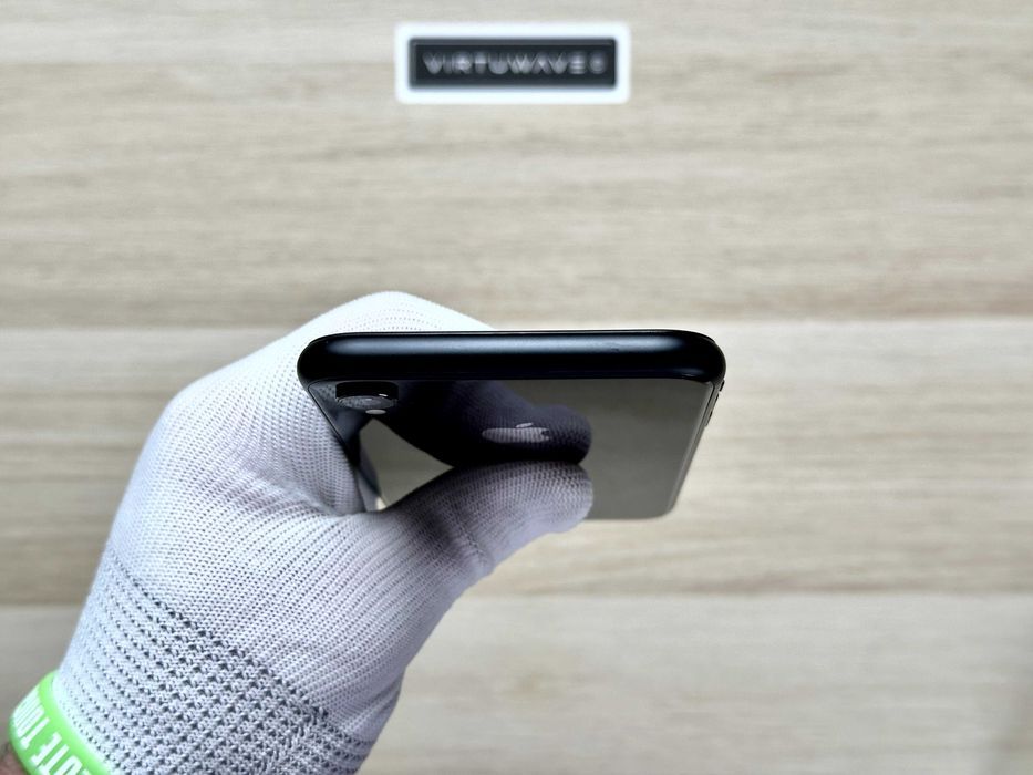 iPhone XR 64GB – Czarny – 93% Baterii – 30 dni gwarancji