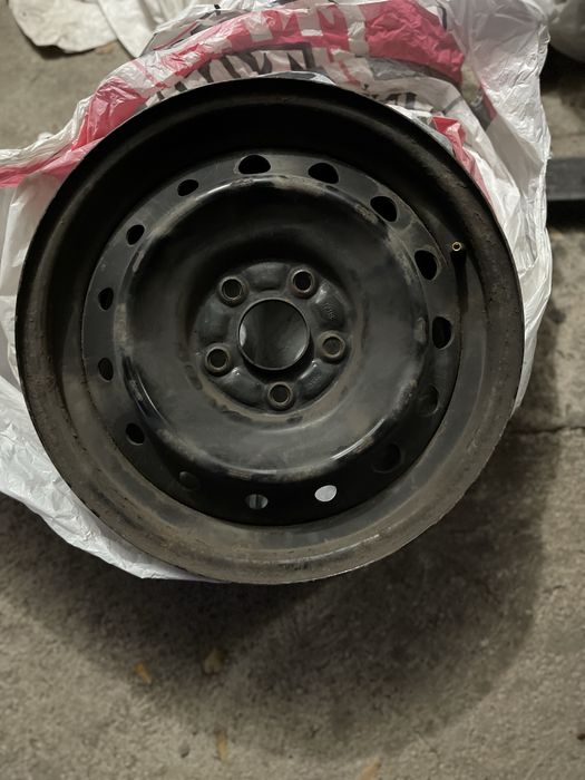 Продам комплект дисков