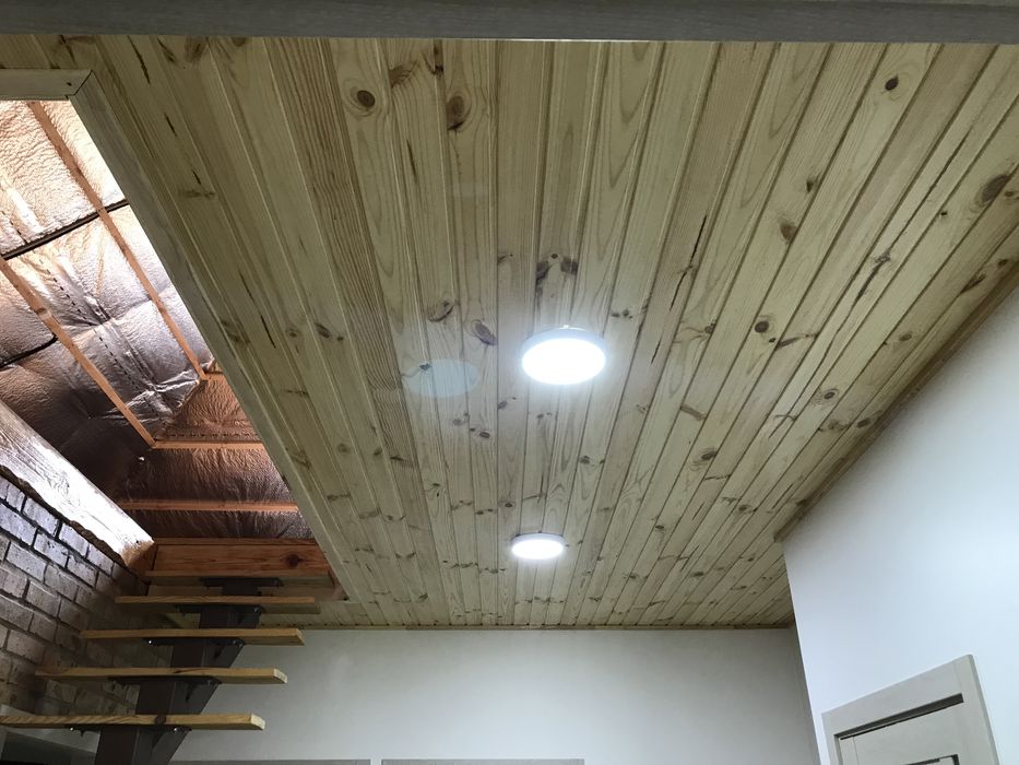 Обшивка вагонкою, вагонка, фальшбрус, блокхаус, плінтус, електрика