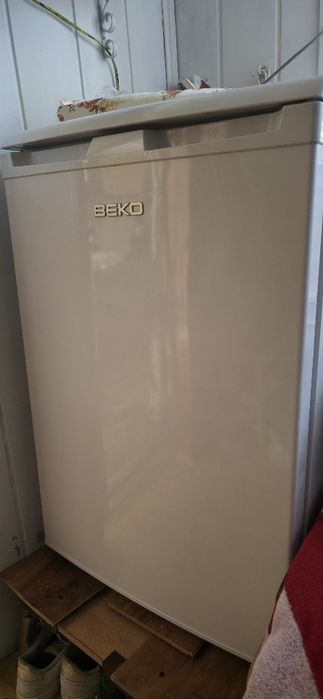 Mała Lodówka beko