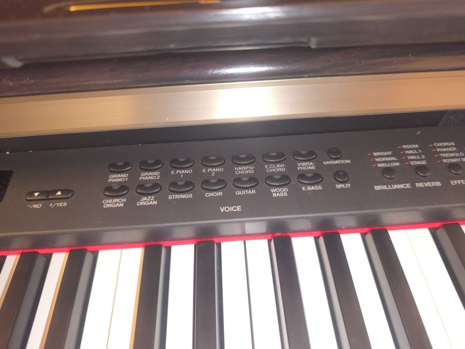 Pianino cyfrowe Yamaha Clavinova CLP-370