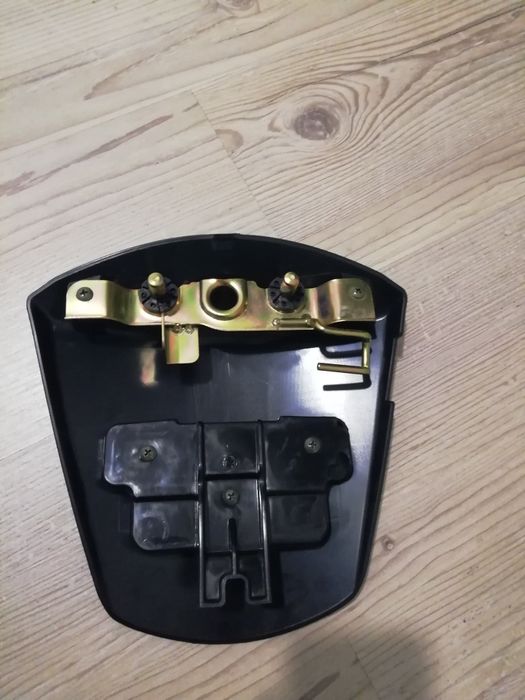 Backet /Tampa do banco traseiro gsxr