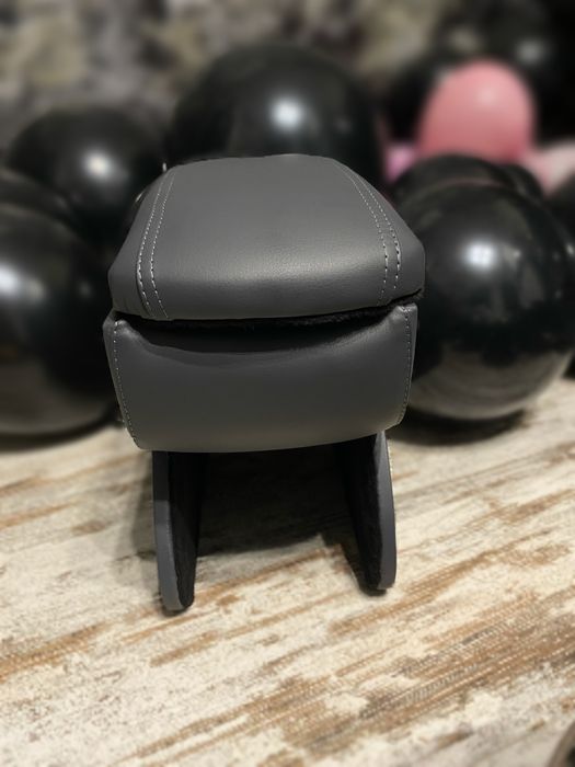 Підлокітник Opel Vectra B 1995-2002