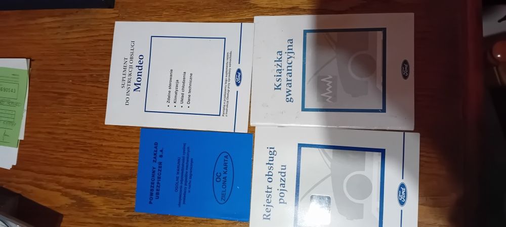 Zestaw książek wielu aut zagranicznych , prospektów, karty gwarancyjn