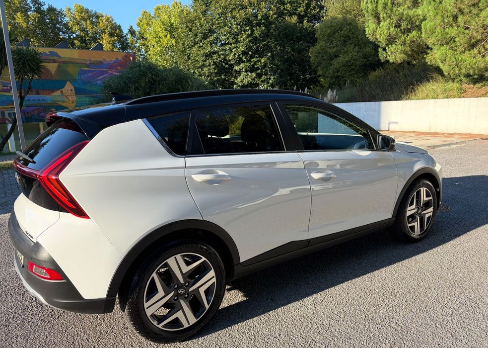 Hyundai Bayon 1.0 T-GDi DCT Premium / Automático / Excelente Estado
