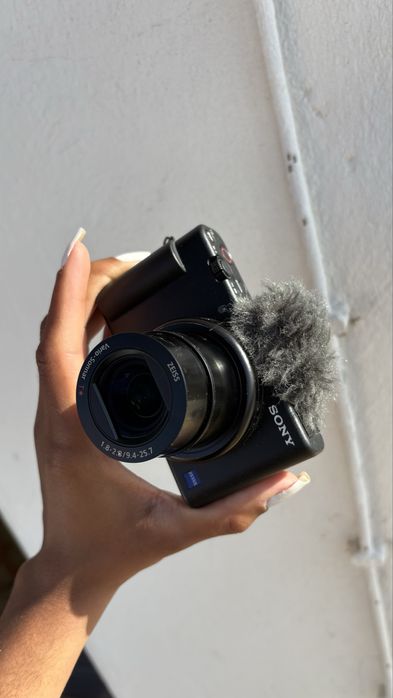 Máquina fotográfica Sony ZV-1A