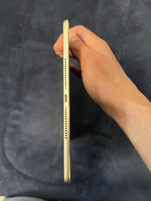 iPad Air 2 32GB Dourado