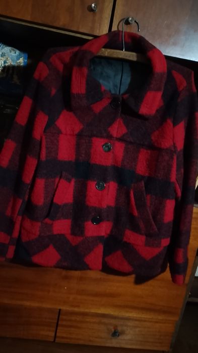 Осіне пальто продаж