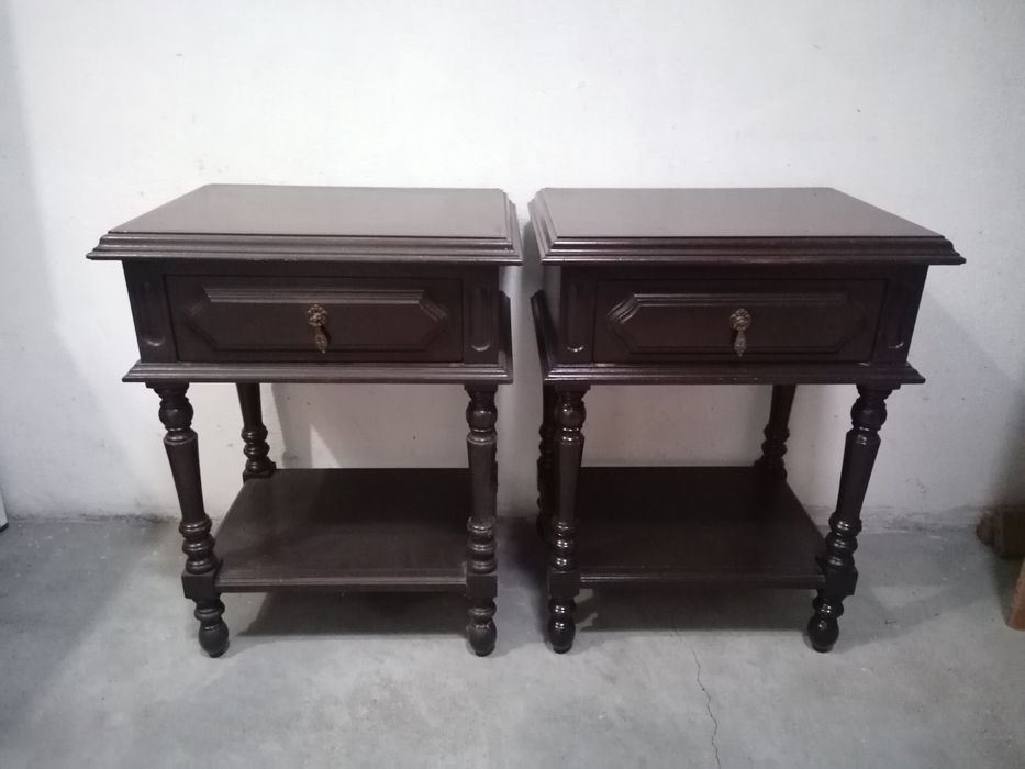 Par de Mesas de cabeceira