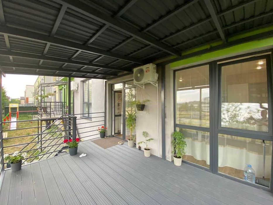 Терміновий продаж таунхаусу 101 м2 з гаражем. Ремонт, меблі та техніка