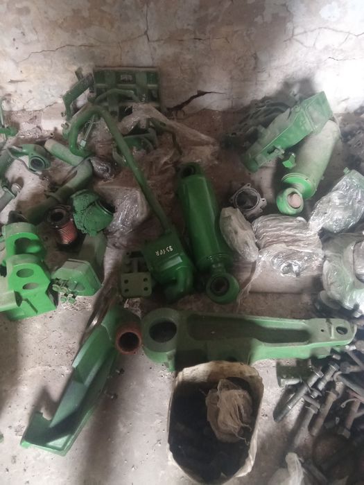 Запчастини пер моста  John Deere 8330 8400 8310R 2006-2015рік.