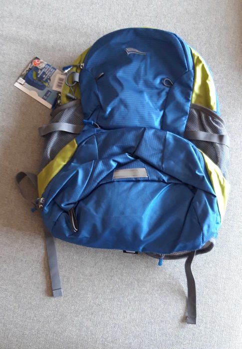 Mochila de trekking, caminhada, montanhismo - Artigo NOVO.