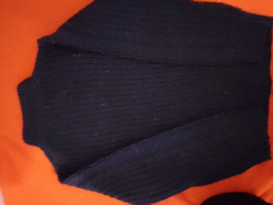 Sweterek dla chłopca.roz.122