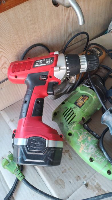 Старий б/у електро iнсттрумент