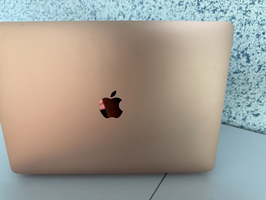 Macbook air M1 13 cali 96%kondycja baterii