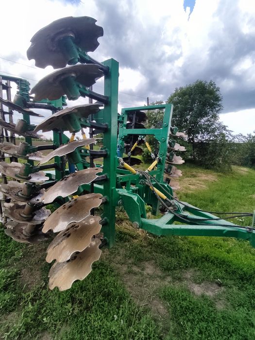 Продам дискову 4м