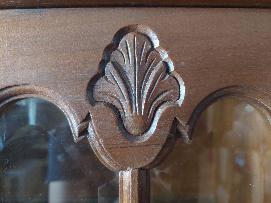 Louceiro para sala de jantar