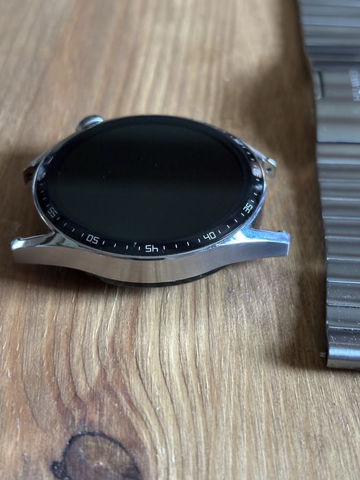 Huawei GT3  smartwatch