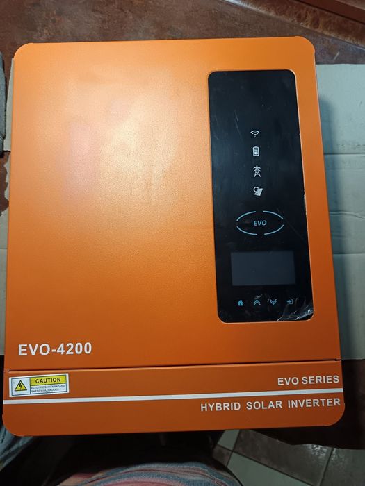 продам гибридный инвертор EVO 24W 4,5кв