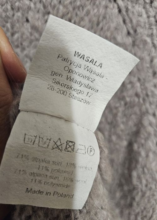 Beżowy sweter Wasalaa Alpaka Suri