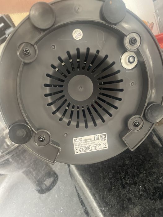 Centrifugadora de Sumos Philips – Completa