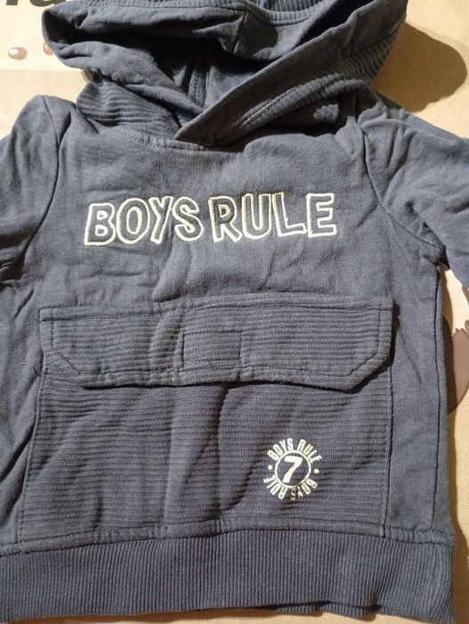 Bluza z kapturem dla chłopca