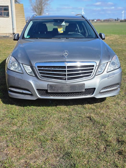 Mercedes-Benz Klasa E Automat Avantgarde Lift Bixenon