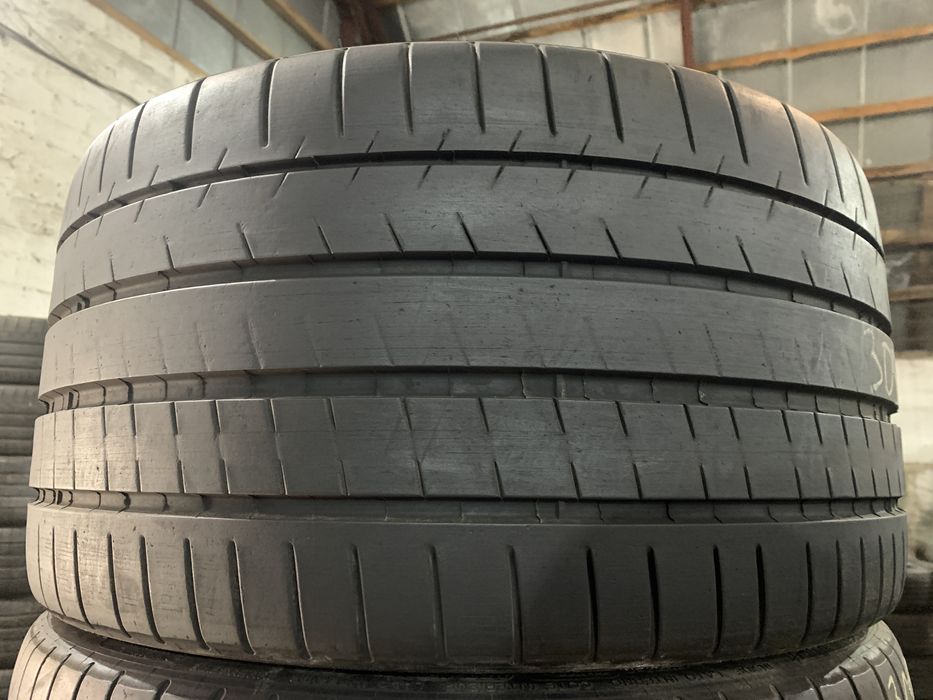 Шины б/у лето 305/25-20 Michelin Pilot Super Sport