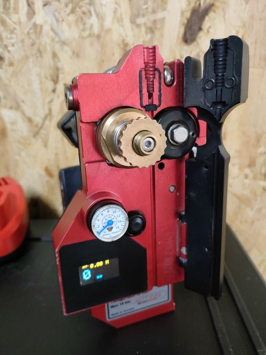 Narzędzie do rozdmuchiwania włókien TRIGGAIR