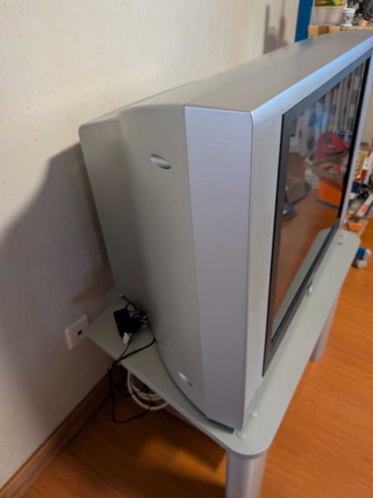 TV Grundig Lenaro