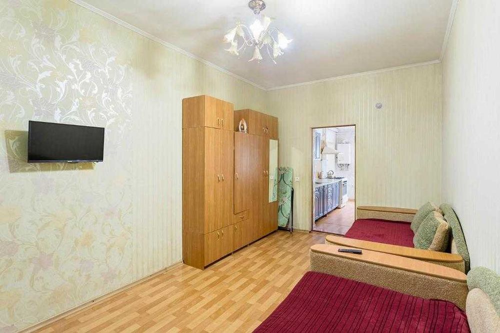 Посуточно уютная квартира возле областной больницы, Куяльника и моря