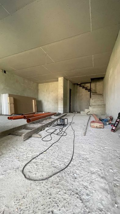 Продаж  котеджів с. Вислобоки