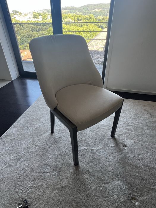 Mesa de sala 1,80x1,80 extensivel