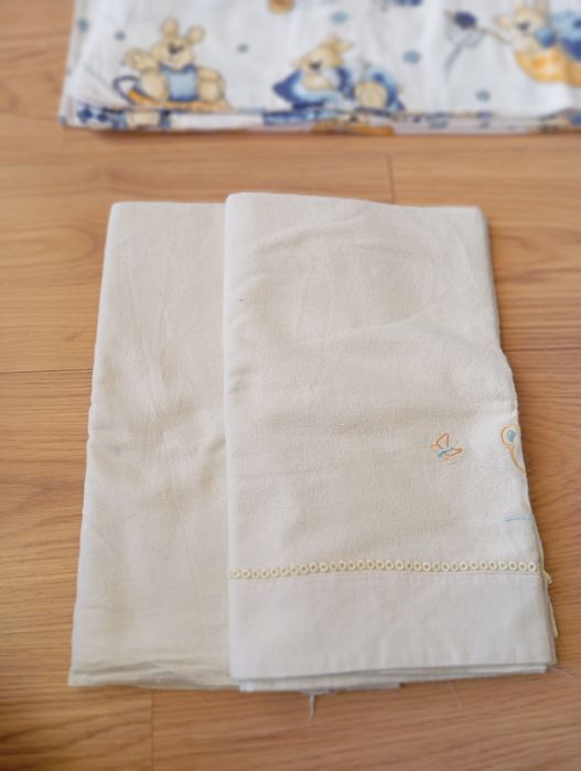 Conjunto Capa e lençóis