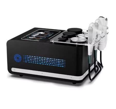 Equipamento de Tecarterapia / Radiofrequência