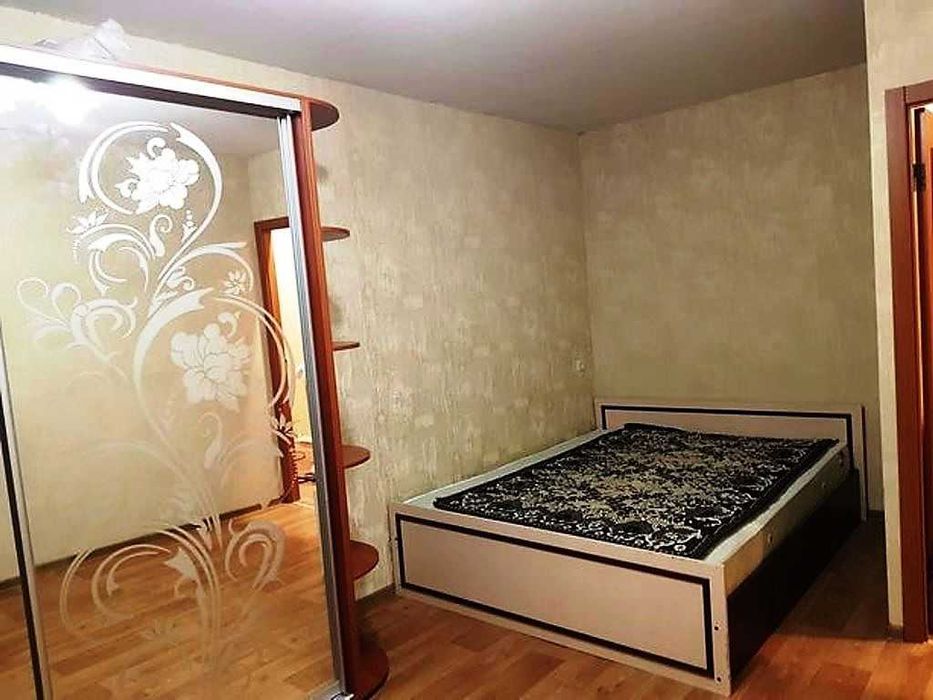 Сдам 2к.квартиру на ж/м Красный Камень