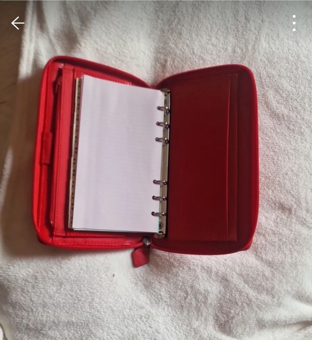 Filofax e Carteira Vermelha