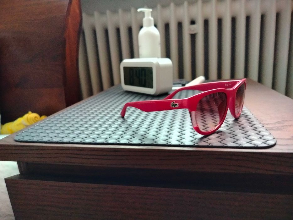 Okulary przeciwsłoneczne Lacoste