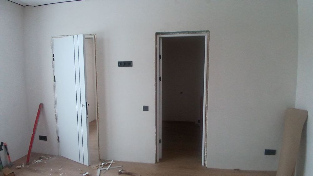 С Ремонтом и кухней новый таун 4спальни/+ студия