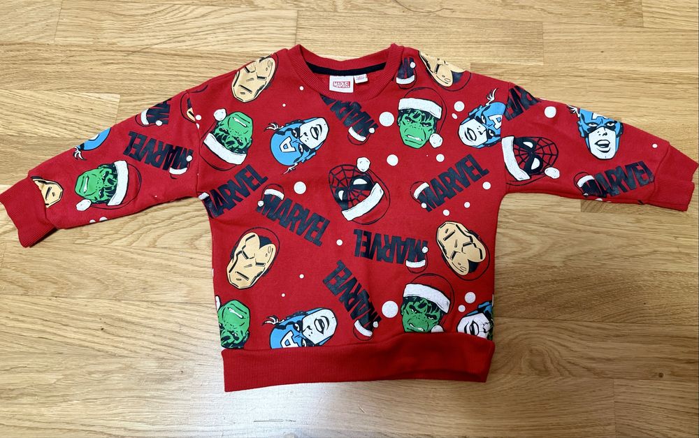 Новорічний різдвяний світшот від Marvel 98 на 2-3 роки