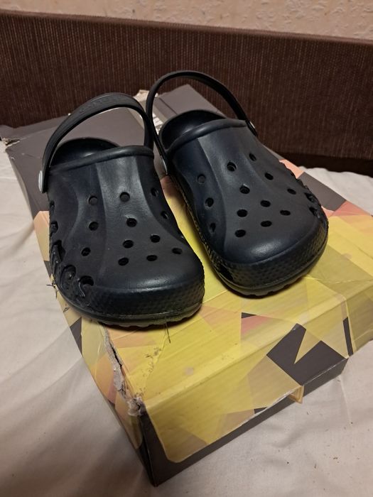 Новые детские кроссы 32-33 размер