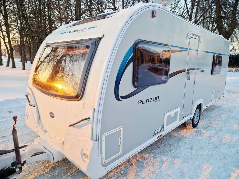 Bailey PURSUIT ALU TECH 2014 TRUMA COMBI PRZEDSIONEK  AkumlatoR PrzedsioneK TrumA CombiI 4 DUZA LazienkA ALUTECH BODY SHELL