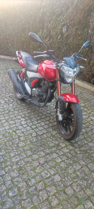 Vendo moto Keeway RKV 125