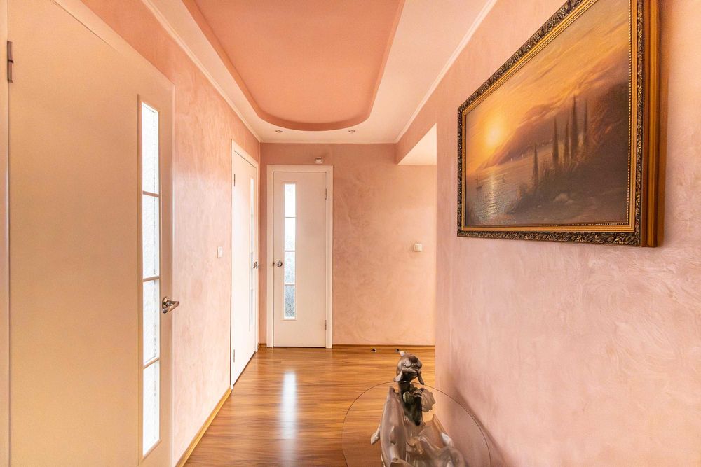 ТЕРМІНОВИЙ ПРОДАЖ 3-кімнатної квартири в м. Івано-Франківськ!